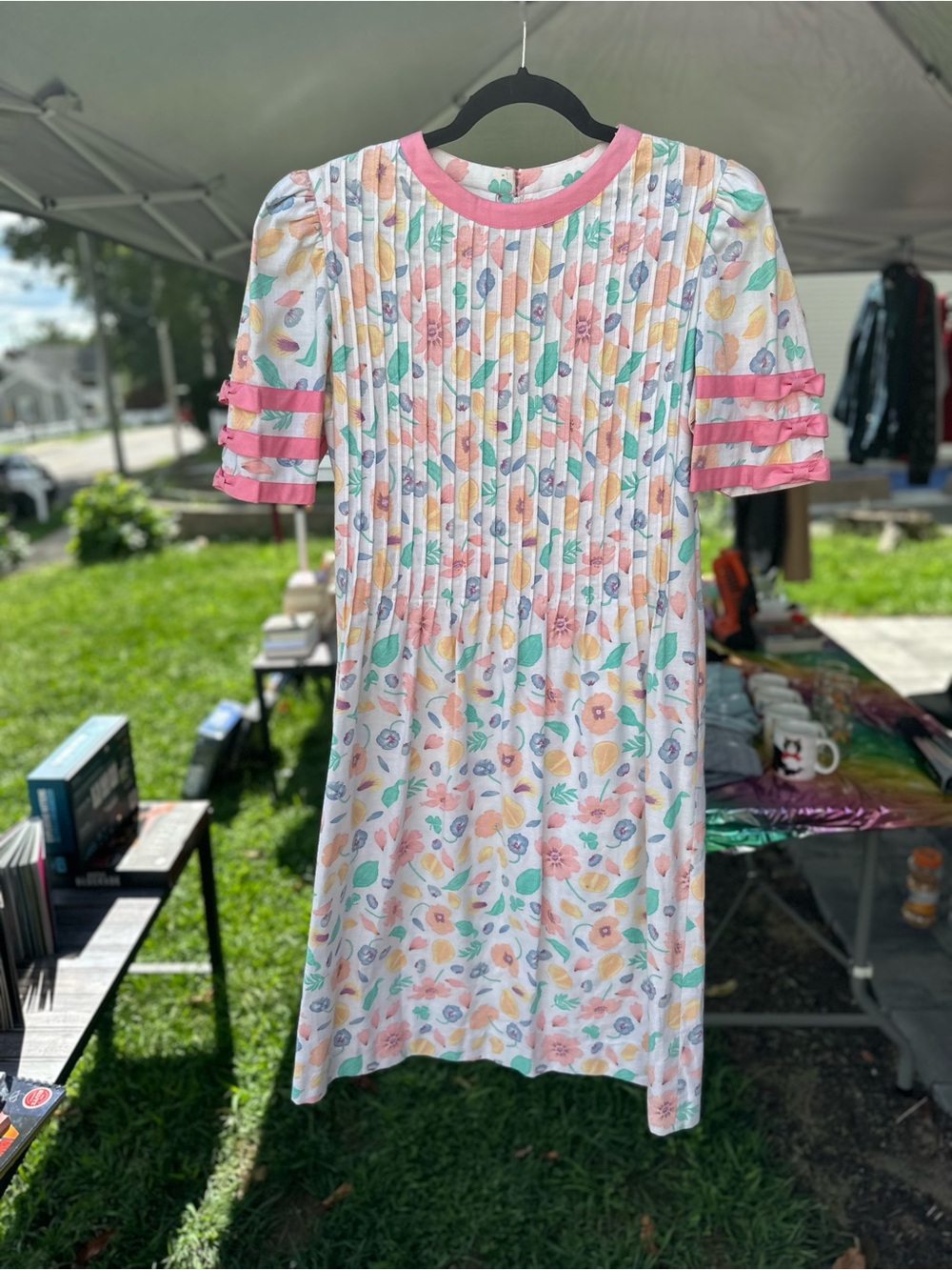 Vintage Floral Pleated Knit Dress with Pink Trim